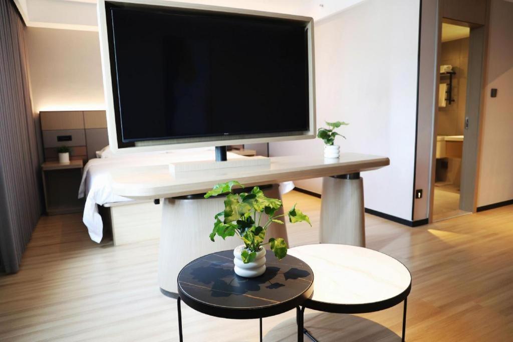 Greentree Inn Suzhou Industrial Zone Yangcheng Lake Weiting Mong Kok Express Hotel Ngoại thất bức ảnh