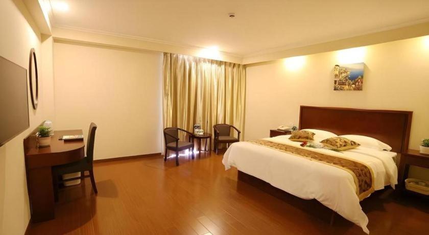 Greentree Inn Suzhou Industrial Zone Yangcheng Lake Weiting Mong Kok Express Hotel Ngoại thất bức ảnh