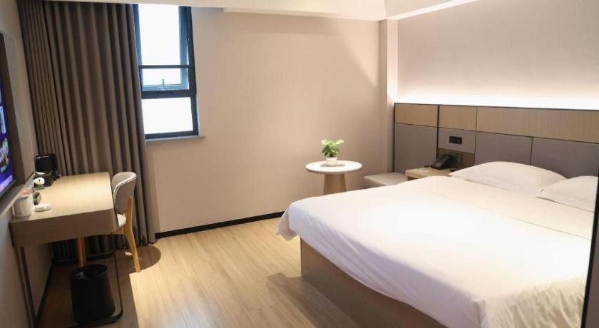 Greentree Inn Suzhou Industrial Zone Yangcheng Lake Weiting Mong Kok Express Hotel Ngoại thất bức ảnh