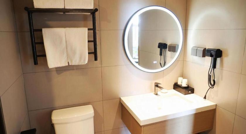Greentree Inn Suzhou Industrial Zone Yangcheng Lake Weiting Mong Kok Express Hotel Ngoại thất bức ảnh